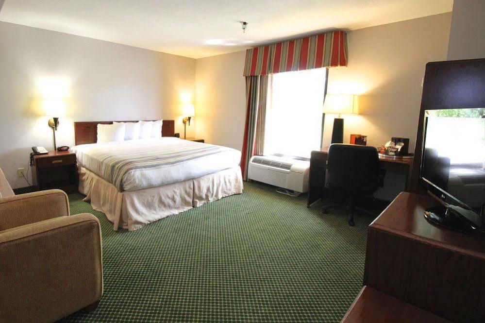 Hampton Inn And Suites Sandusky/Milan Exterior foto